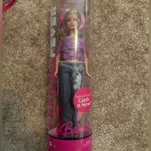 Barbie Mattel 2006 Fashion Fever Modern Trends NRFB #K9809